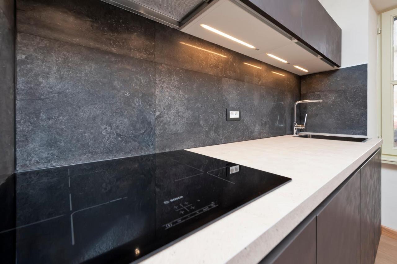 Dc II Downtown Apartment Rovinj Exterior photo