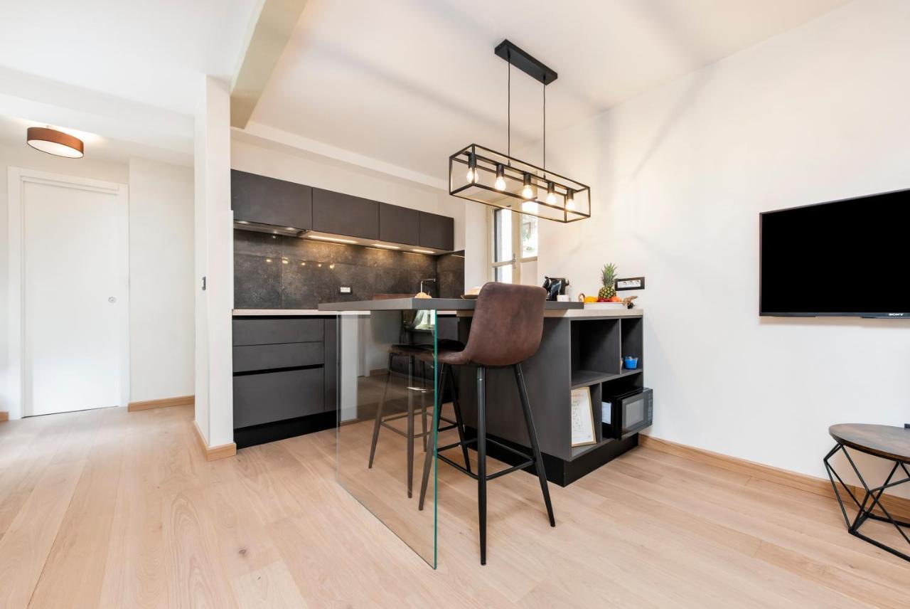 Dc II Downtown Apartment Rovinj Exterior photo