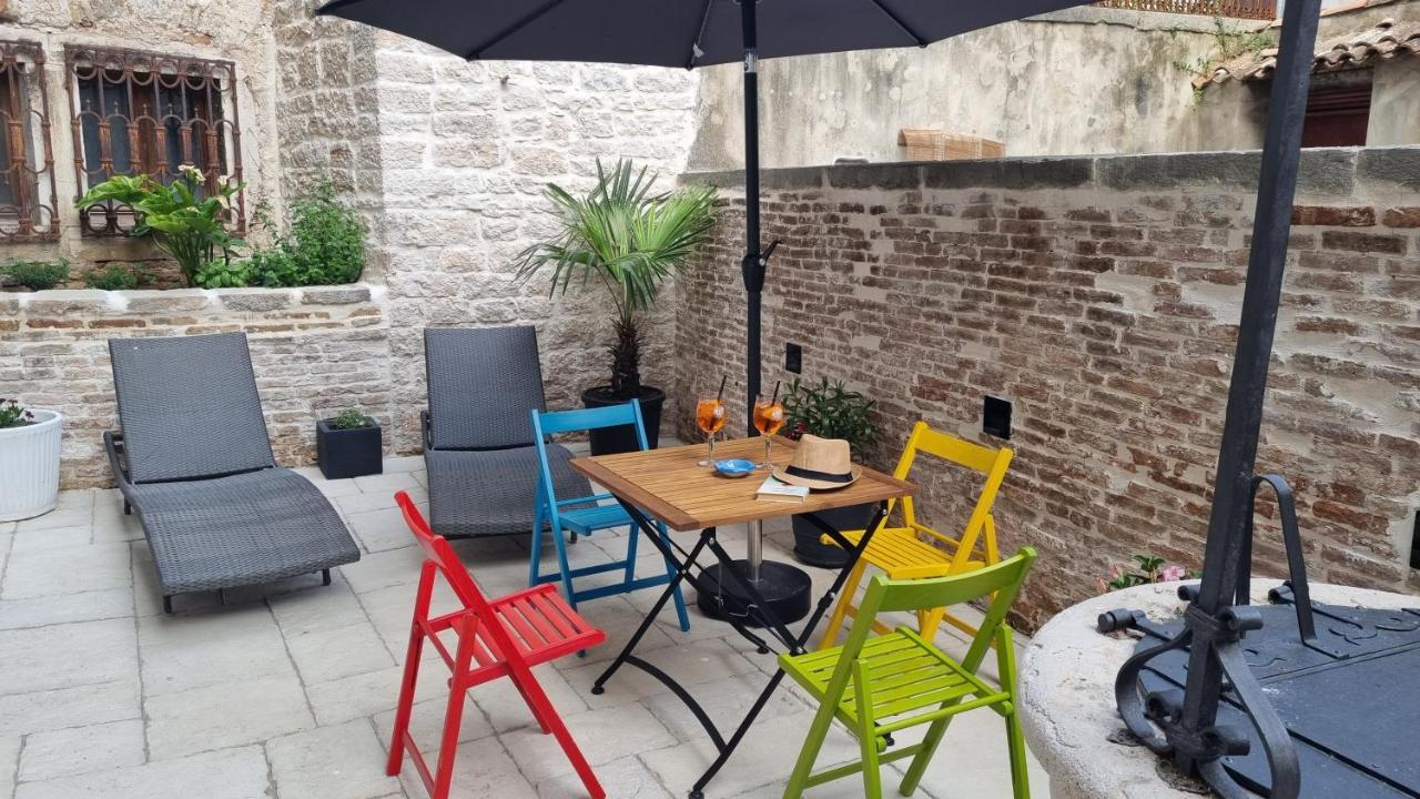 Dc II Downtown Apartment Rovinj Exterior photo
